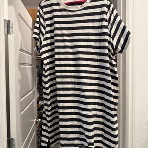 Black and White Striped Tee Dress old navy XXL